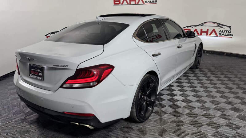 2020 Genesis G70
