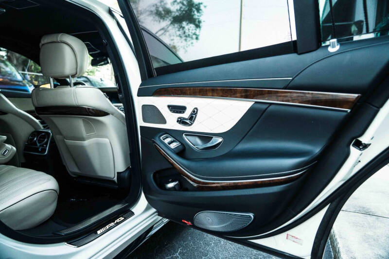 2017 Mercedes-Benz S-Class AMG S 63