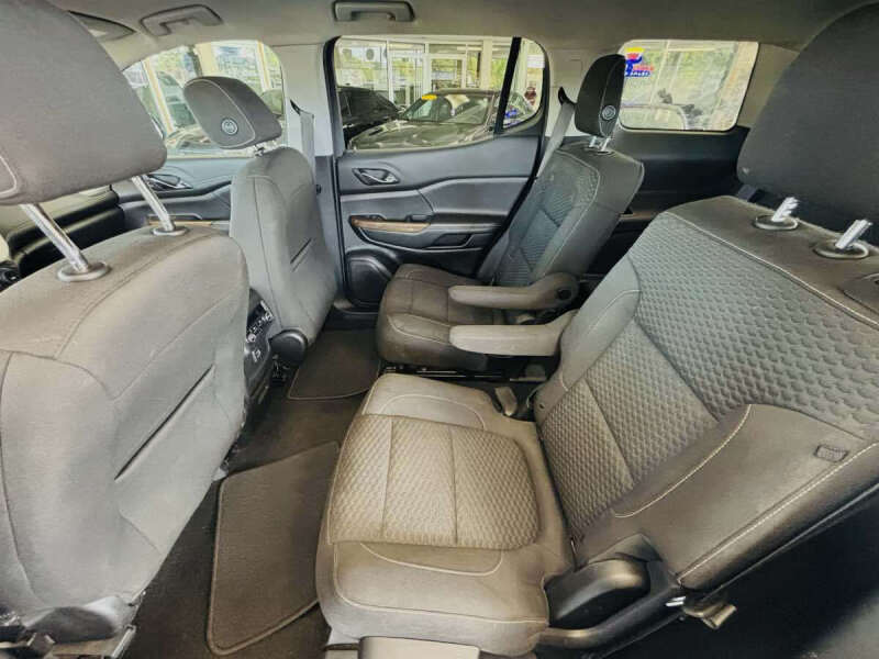 2019 GMC Acadia SLE-2