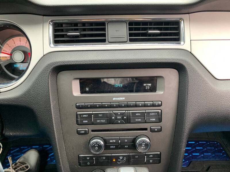 2012 Ford Mustang V6 Premium