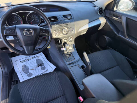 2013 Mazda MAZDA3 i Sport
