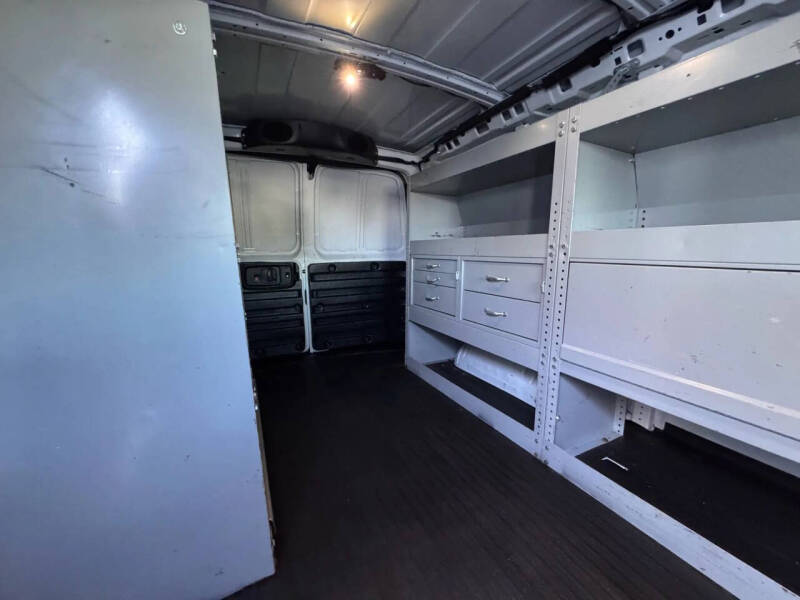 2021 Chevrolet Express 2500