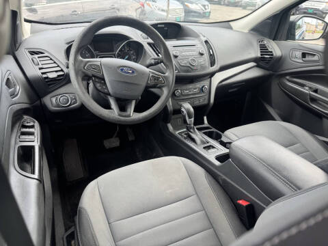 2017 Ford Escape S