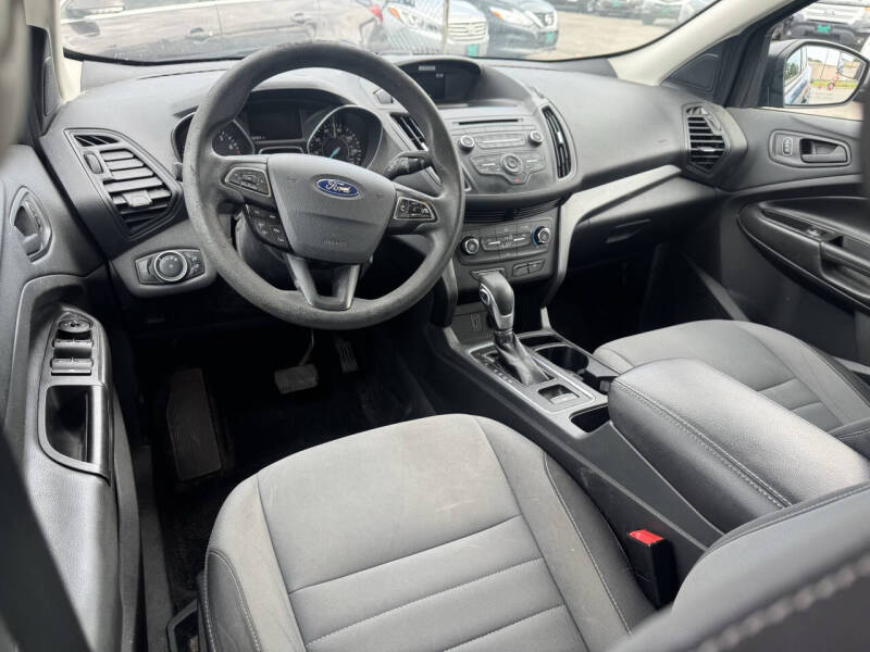 2017 Ford Escape S