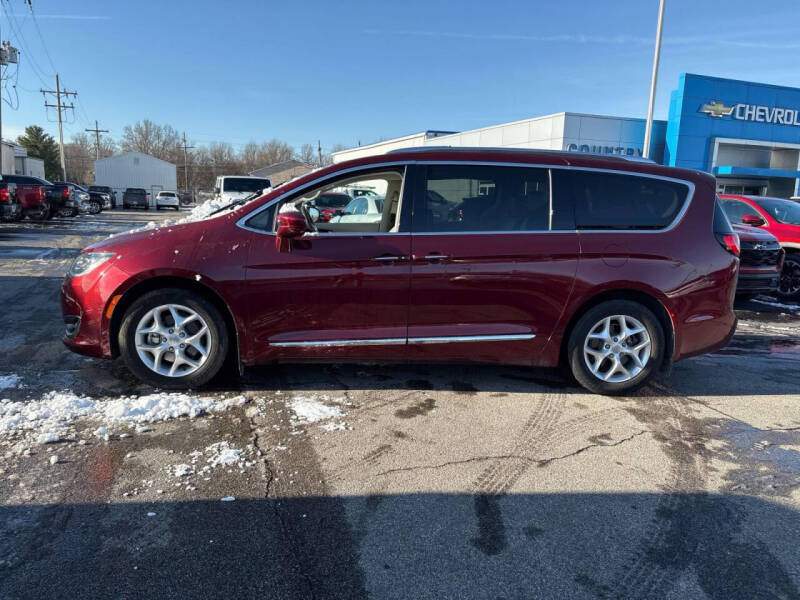 2018 Chrysler Pacifica Touring L