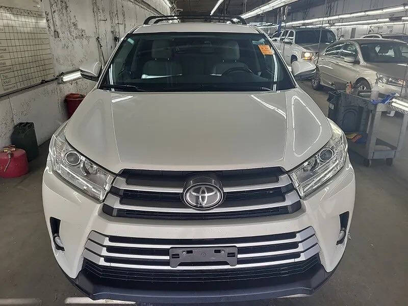 2018 Toyota Highlander LE Plus