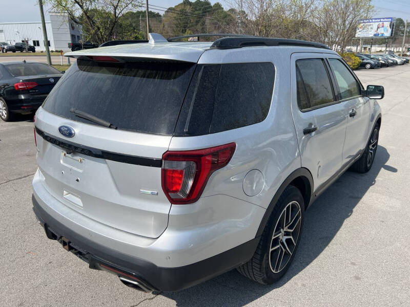 2016 Ford Explorer Sport