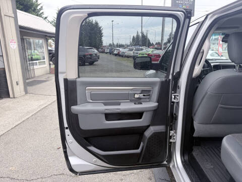 2016 RAM 1500 Big Horn