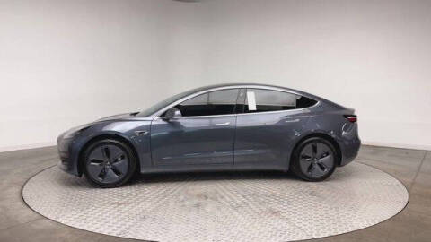 2020 Tesla Model 3 Standard Range Plus