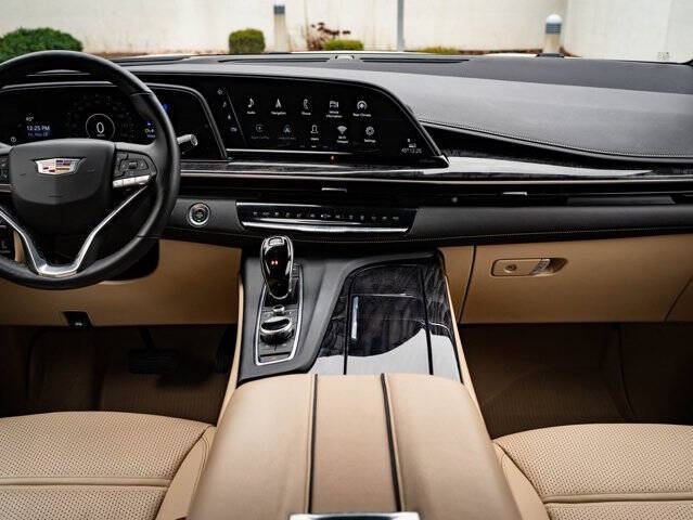 2021 Cadillac Escalade ESV Premium Luxury