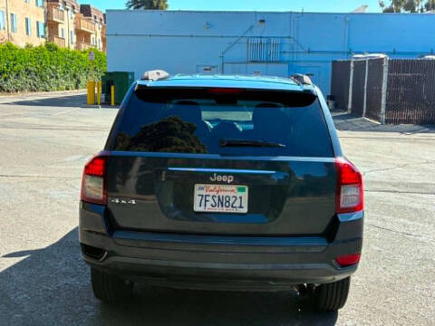 2015 Jeep Compass Sport