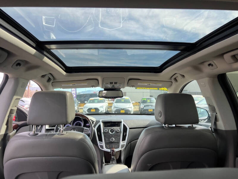 2011 Cadillac SRX Luxury Collection