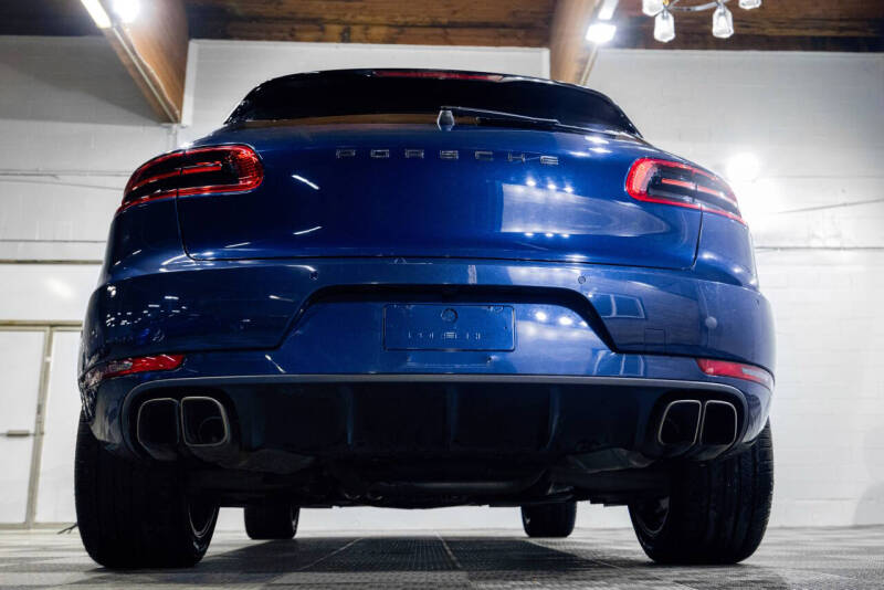 2015 Porsche Macan S