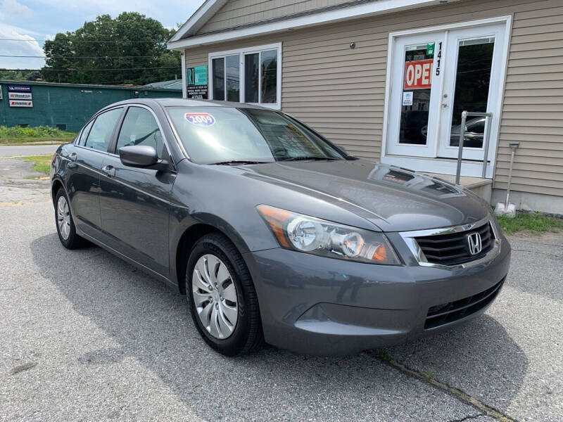 2009 Honda Accord for sale at Home Towne Auto Sales in North Smithfield RI