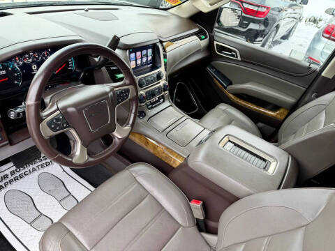 2017 GMC Yukon XL Denali