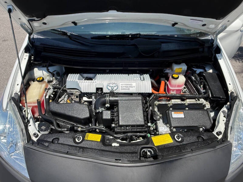 2014 Toyota Prius Three