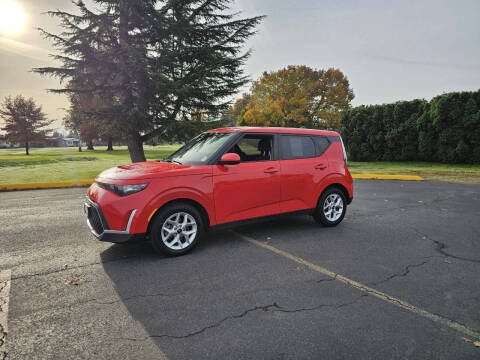 2023 Kia Soul LX