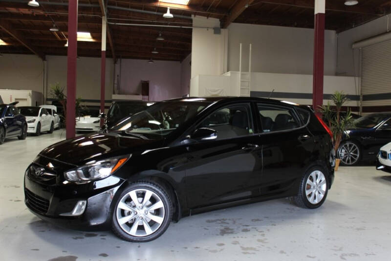 2013 Hyundai Accent SE