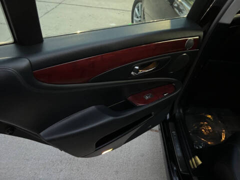 2008 Lexus LS 460