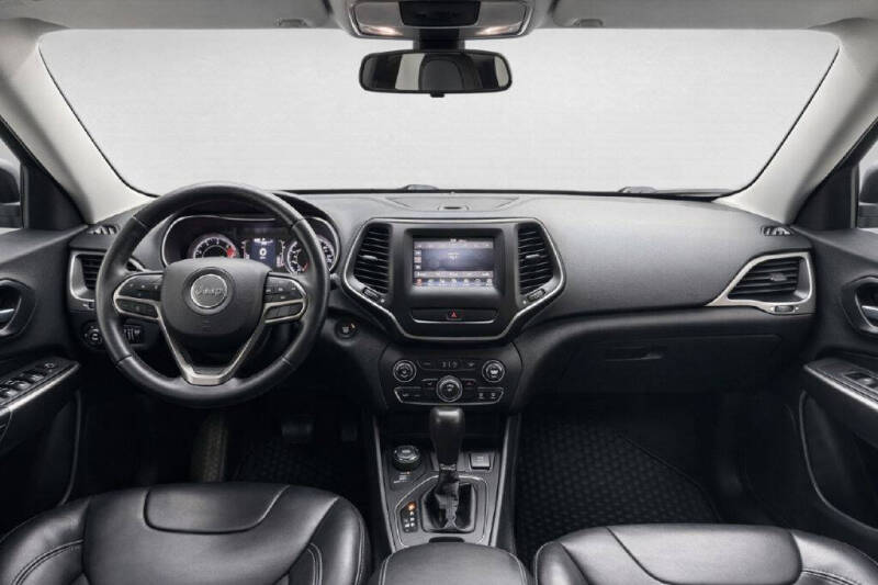 2019 Jeep Cherokee Latitude Plus