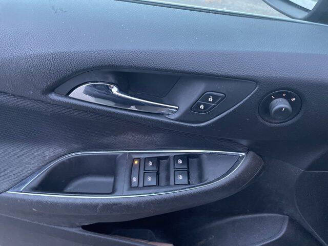 2017 Chevrolet Cruze LT Auto