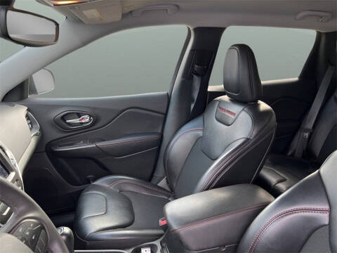 2022 Jeep Cherokee Trailhawk