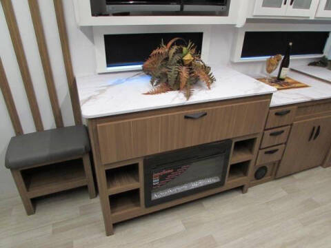 2025 KEYSTONE P T2700RK