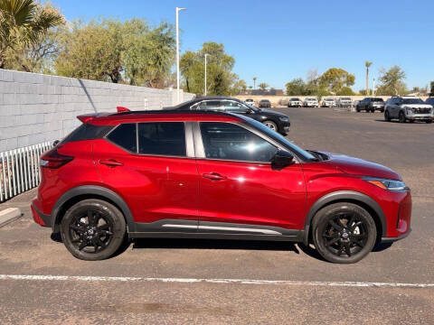 2024 Nissan Kicks SR