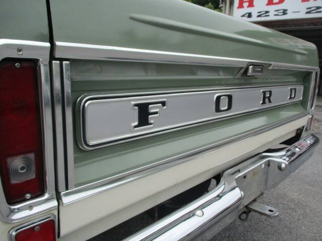 1969 Ford F-100