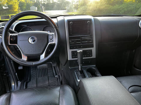 2010 Mercury Mountaineer Premier
