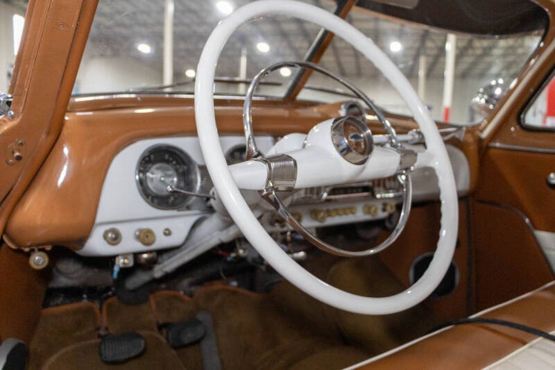 1952 Chevrolet Deluxe
