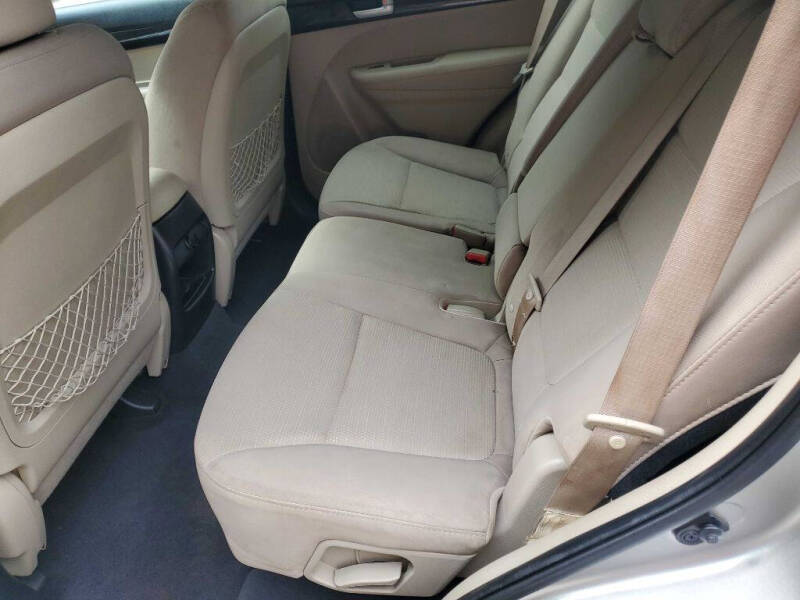 2015 Kia Sorento LX