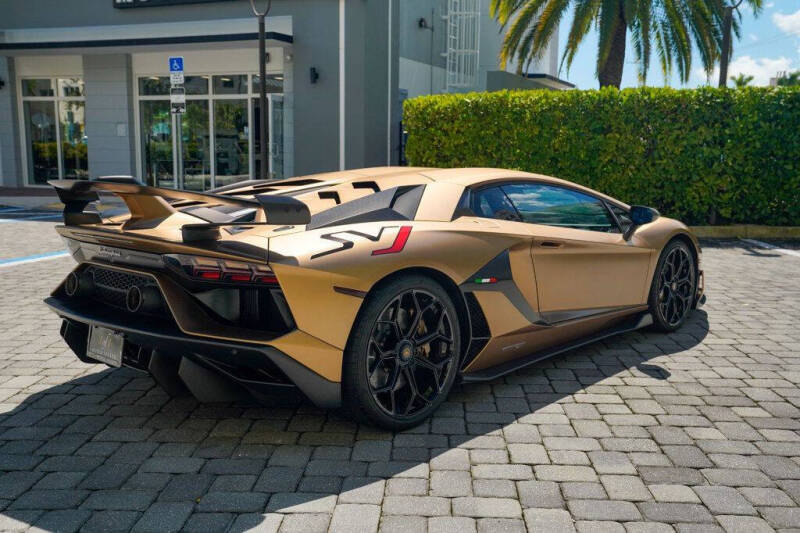 2020 Lamborghini Aventador LP 770-4 SVJ