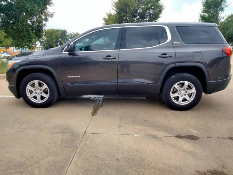2019 GMC Acadia SLE-1
