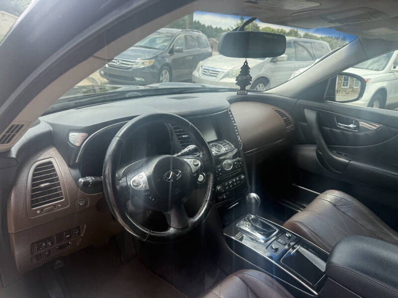 2011 Infiniti FX35