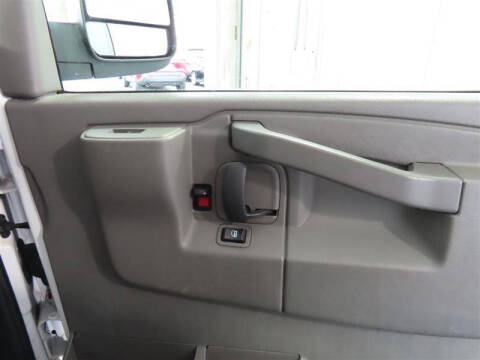 2016 Chevrolet Express LT 3500