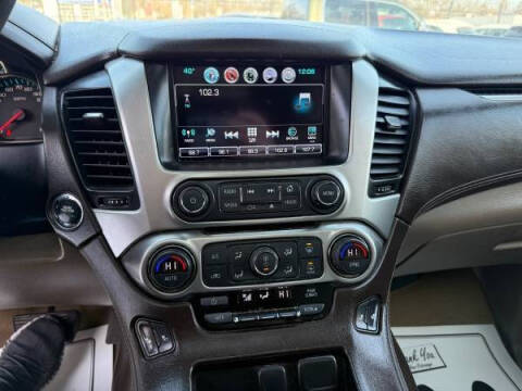 2017 Chevrolet Suburban LT