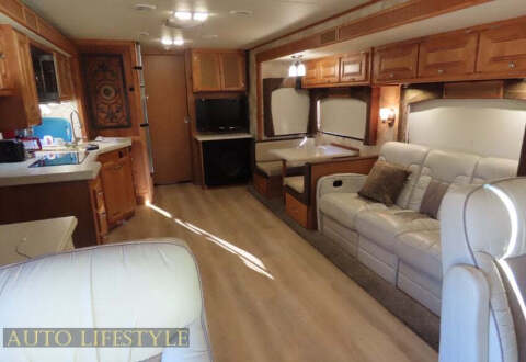 2010 Freightliner MH Chassis