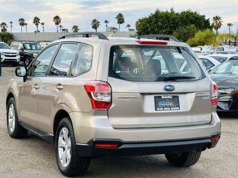 2015 Subaru Forester 2.5i
