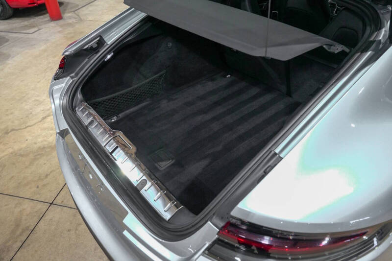 2018 Porsche Panamera 4S