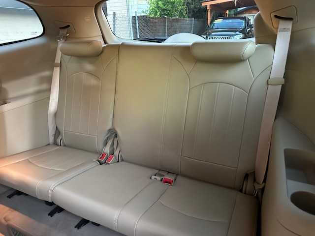 2011 Buick Enclave CXL-2