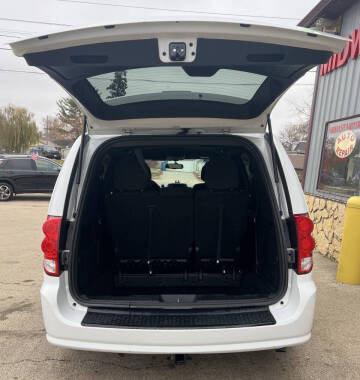 2016 Dodge Grand Caravan American Value Package