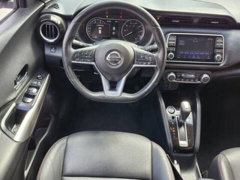 2019 Nissan Kicks SR