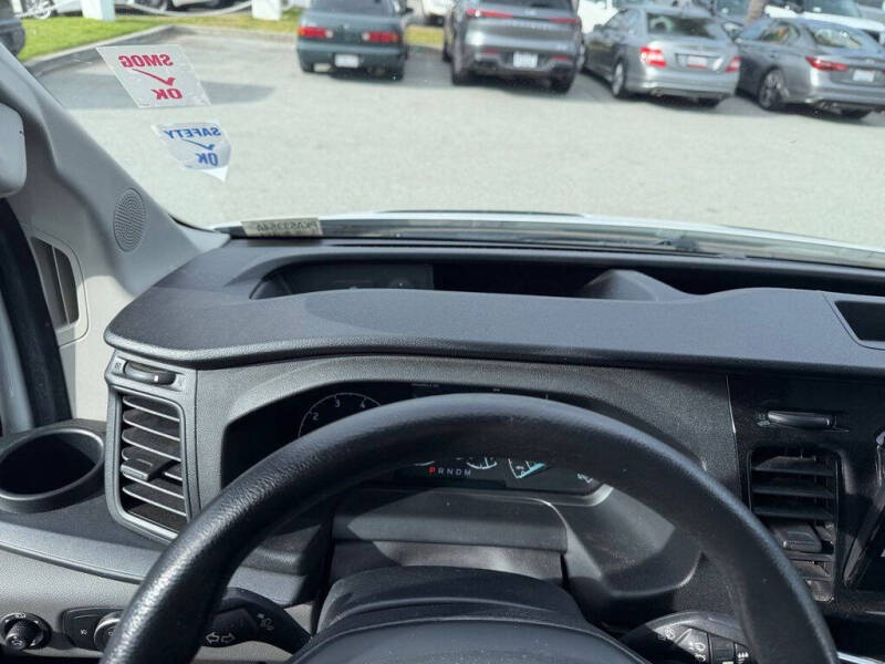 2023 Ford Transit 350 XLT