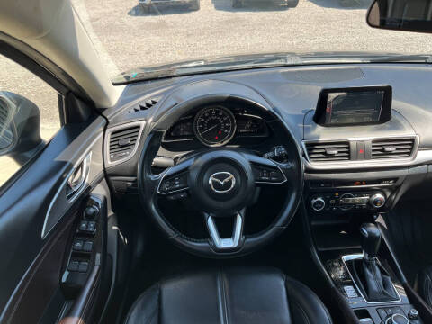 2018 Mazda MAZDA3 Touring