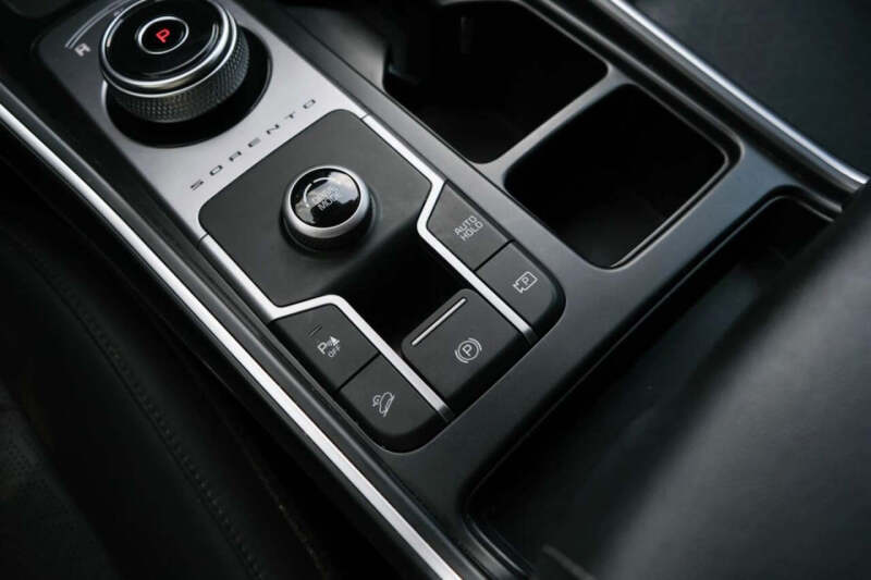 2022 Kia Sorento Hybrid S