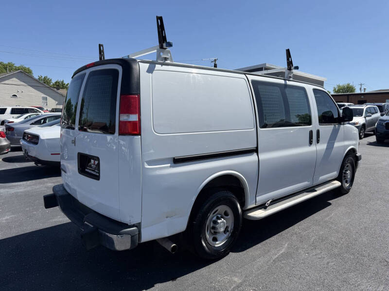 2018 Chevrolet Express 2500