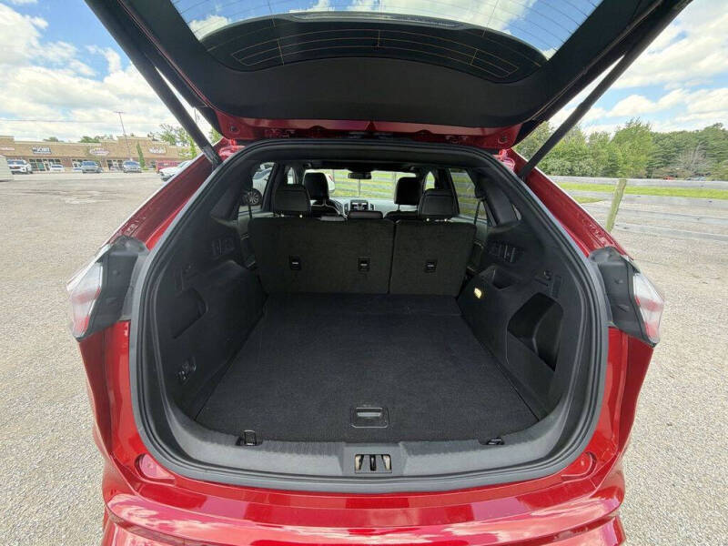 2022 Ford Edge ST-Line