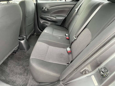 2018 Nissan Versa