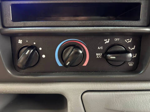 2003 Ford Excursion XLT